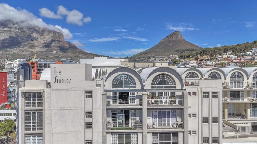2 Bedroom Property for Sale in Cape Town City Centre Western Cape